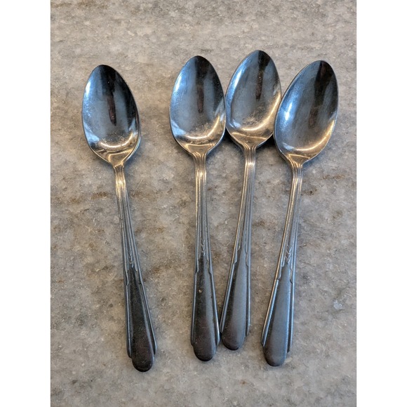 The Unbranded Brand Other - Set Of 4, Vintage Made In Japan Stainless Steel Small Spoons